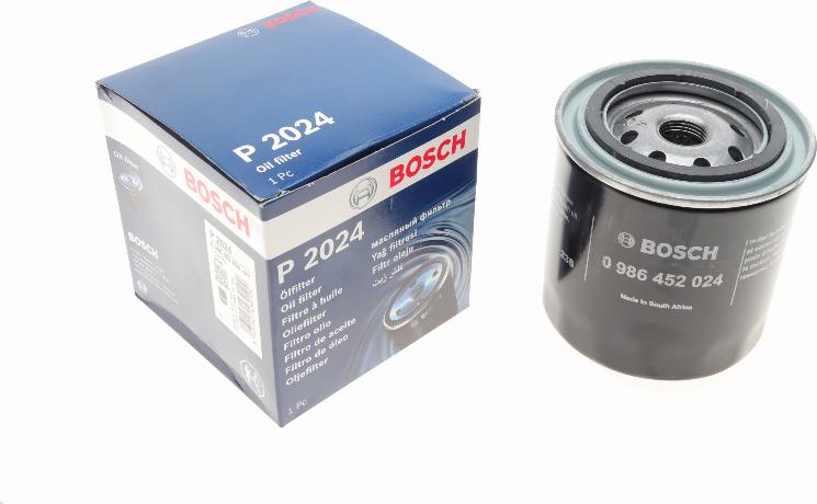 BOSCH 0 986 452 024 - Oil Filter autospares.lv