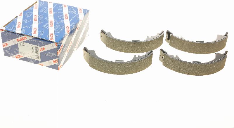 BOSCH 0 986 487 424 - Brake Shoe Set autospares.lv