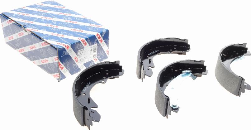 BOSCH 0 986 487 521 - Brake Shoe Set autospares.lv