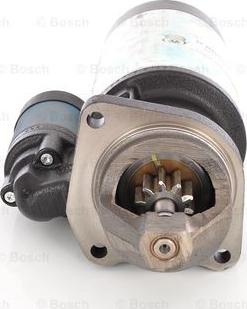 BOSCH 0 001 368 320 - Starter autospares.lv