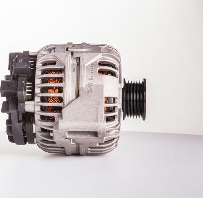 BOSCH 0124515131 - Alternator autospares.lv