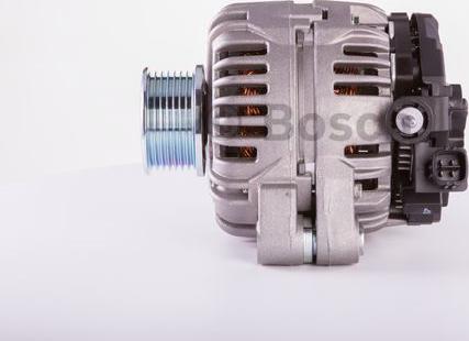 BOSCH 0 124 315 033 - Alternator autospares.lv