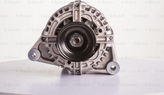 BOSCH 0 124 325 042 - Alternator autospares.lv