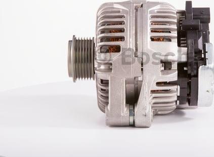 BOSCH 0 124 325 076 - Alternator autospares.lv