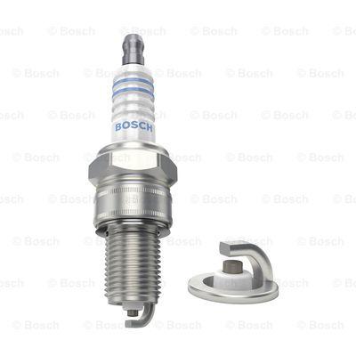 BOSCH 0 242 235 988 - Spark Plug autospares.lv