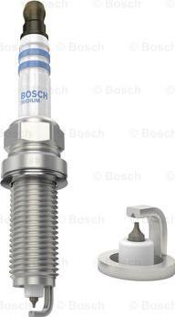 BOSCH 0 242 135 517 - Spark Plug autospares.lv