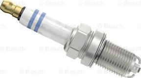 BOSCH 0 242 235 715 - Spark Plug autospares.lv