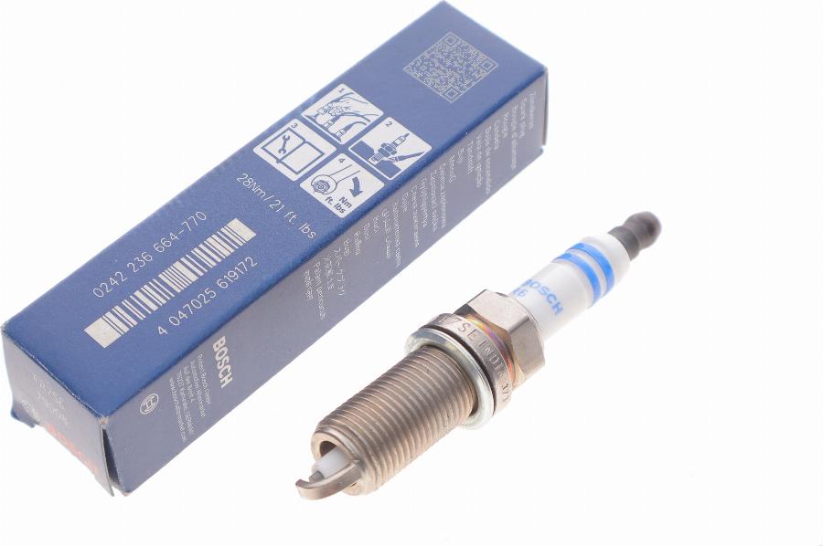 BOSCH 0 242 236 664 - Spark Plug autospares.lv