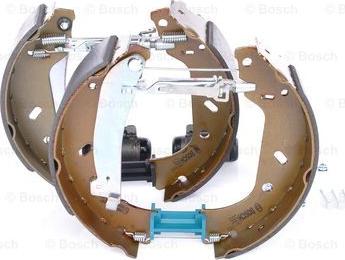 BOSCH 0 204 114 112 - Brake Shoe Set autospares.lv