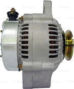 BOSCH F 042 302 015 - Alternator autospares.lv