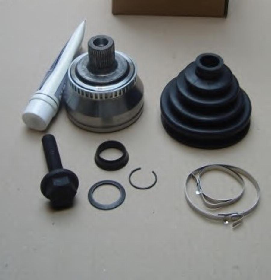 Bugiad BSP20316 - Joint Kit, drive shaft autospares.lv