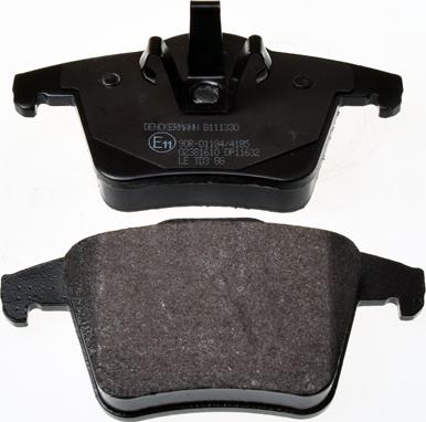 Denckermann B111330 - Brake Pad Set, disc brake autospares.lv