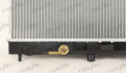 Frigair 0121.3022 - Radiator, engine cooling autospares.lv