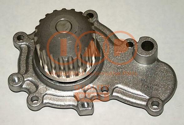 IAP QUALITY PARTS 150-02010 - Water Pump autospares.lv