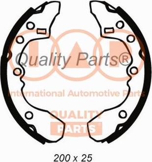 IAP QUALITY PARTS 705-11020 - Brake Shoe Set autospares.lv