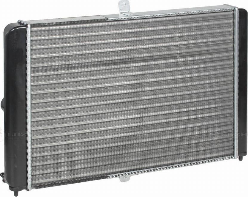 Luzar LRc 01082 - Radiator, engine cooling autospares.lv