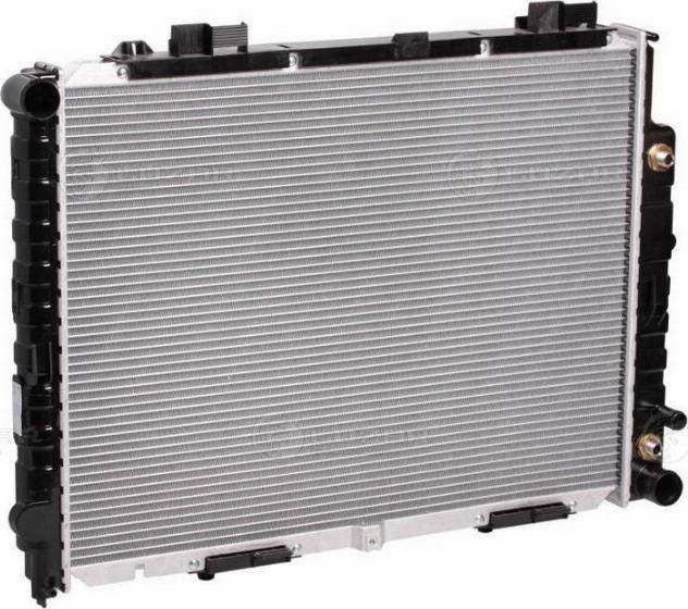 Luzar LRc 15109 - Radiator, engine cooling autospares.lv