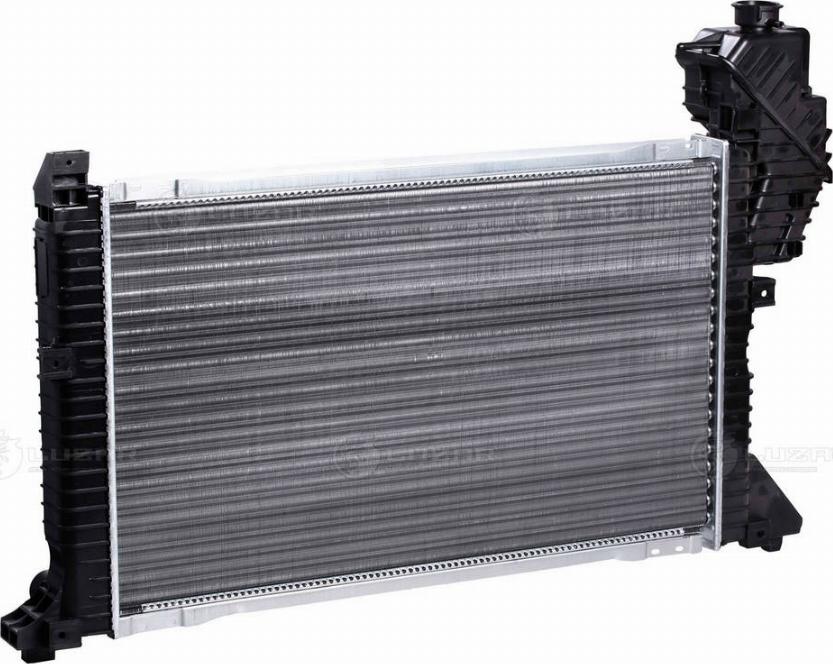 Luzar LRc 1530 - Radiator, engine cooling autospares.lv