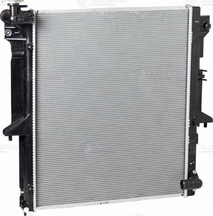 Luzar LRc 1148 - Radiator, engine cooling autospares.lv