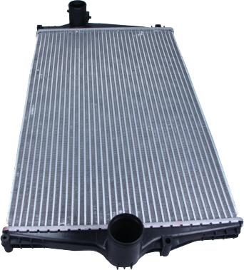 Maxgear AC630068 - Intercooler, charger autospares.lv