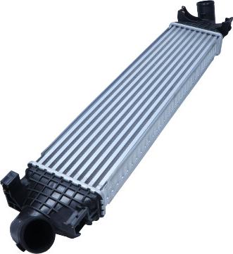 Maxgear AC625017 - Intercooler, charger autospares.lv