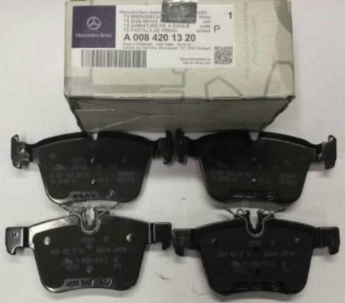 Mercedes-Benz A0084201320 - Brake Pad Set, disc brake autospares.lv