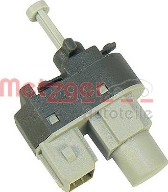 Metzger 0911027 - Switch, clutch control (cruise control) autospares.lv