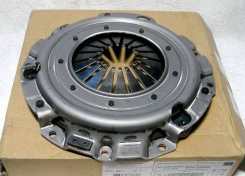 Mitsubishi MN132330 - Clutch - clutch & clutch release: 01 pcs. autospares.lv