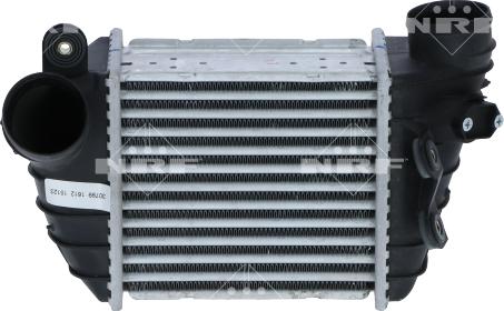 NRF 30799 - Intercooler, charger autospares.lv