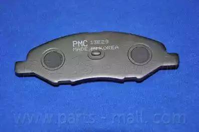 Parts-Mall PKW-011 - Brake Pad Set, disc brake autospares.lv