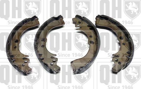 Quinton Hazell BS805 - Brake Shoe Set autospares.lv