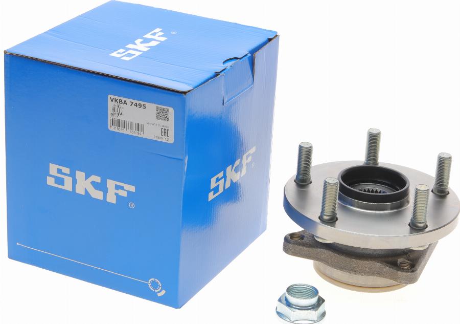 SKF VKBA 7495 - Wheel hub, bearing Kit autospares.lv