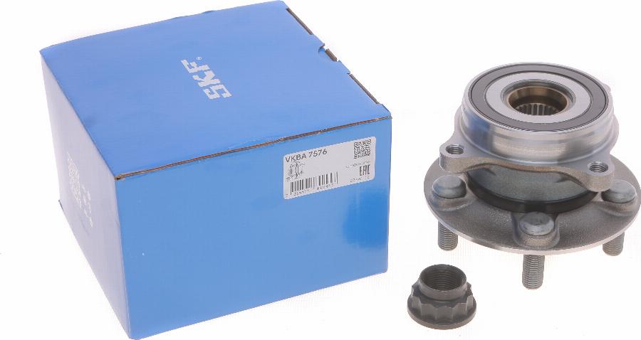 SKF VKBA 7576 - Wheel hub, bearing Kit autospares.lv