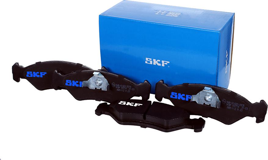 SKF VKBP 80718 - Brake Pad Set, disc brake autospares.lv