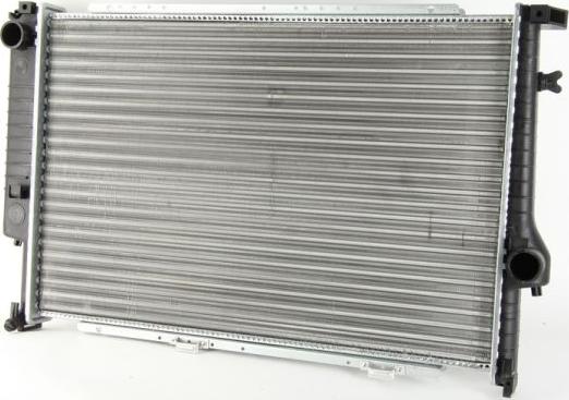 Thermotec D7B018TT - Radiator, engine cooling autospares.lv