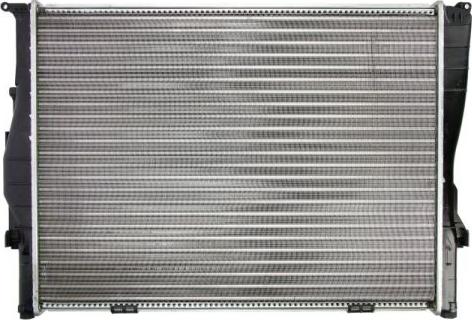 Thermotec D7B027TT - Radiator, engine cooling autospares.lv