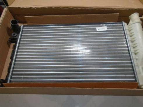 Thermotec SALE-D7P027TT - Radiator, engine cooling autospares.lv