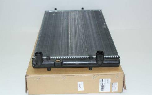 TQ 57228 - Radiator, engine cooling autospares.lv