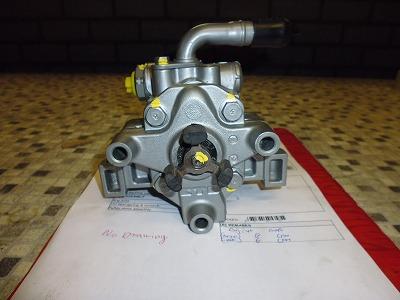 URW 32-75532 - Hydraulic Pump, steering system autospares.lv