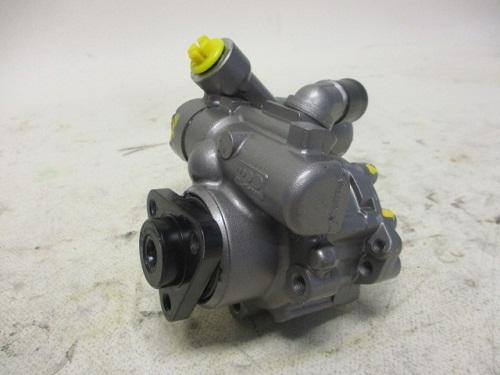 URW 32-71558 - Hydraulic Pump, steering system autospares.lv