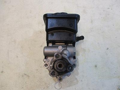 URW 32-73577 - Hydraulic Pump, steering system autospares.lv