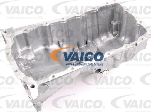 VAICO V10-0878 - Oil sump autospares.lv