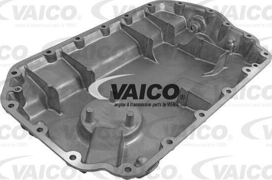 VAICO V10-0877 - Oil sump autospares.lv