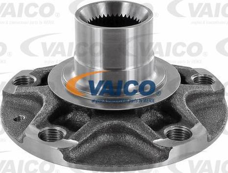 VAICO V10-3004 - Wheel Hub autospares.lv