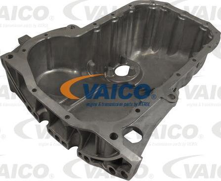 VAICO V10-2532 - Oil sump autospares.lv
