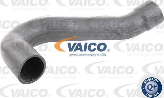 VAICO V30-1795 - Charger Intake Air Hose autospares.lv