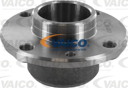 VAICO V24-9647 - Wheel Hub autospares.lv