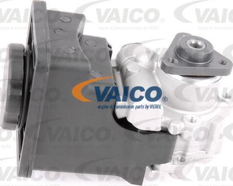 VAICO V20-1546 - Hydraulic Pump, steering system autospares.lv