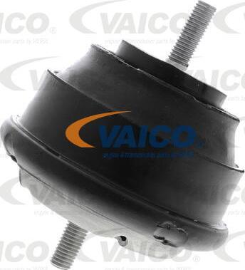 VAICO V20-1026-1 - Holder, engine mounting autospares.lv