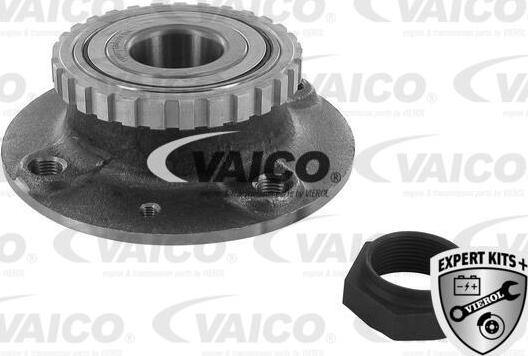 VAICO V22-1027 - Wheel hub, bearing Kit autospares.lv